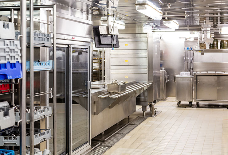 Top Reasons Why Buying A Commercial Dishwasher Is A Good Investment