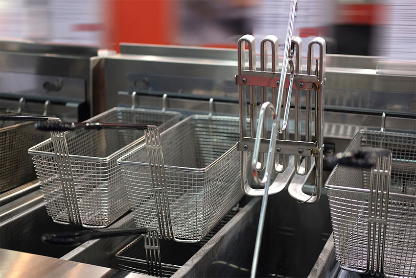 The Buyers Guide to Different Types of Commercial Deep Fryers